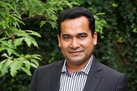 A headshot of Ataharul Chowdhury.