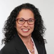Headshot of Pam Duesling