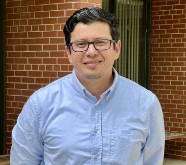 Head shot of Paul Benalcazar