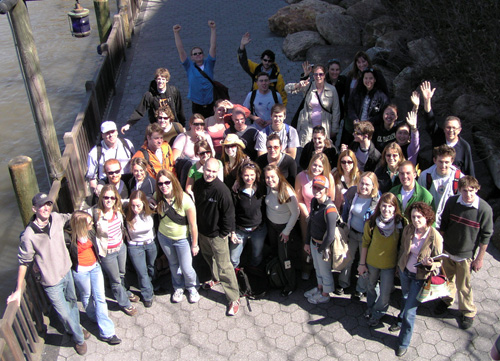 Aeriel view of BLA students gathered on a Chicago street for a field trip